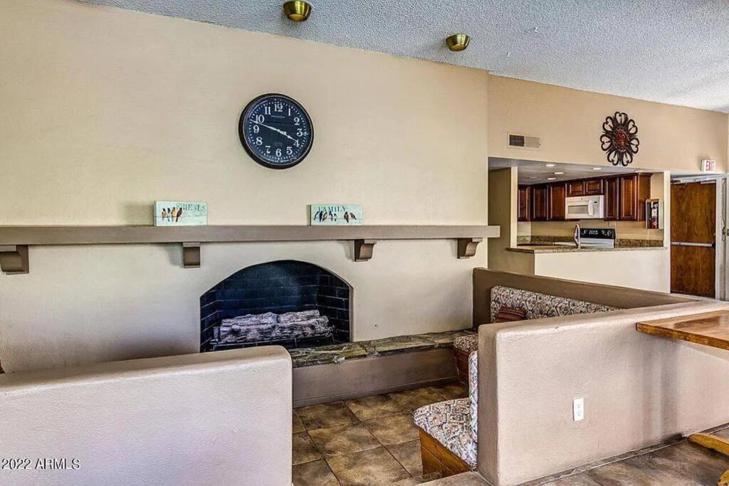Lux Resort Condo Скотсдейл Екстериор снимка
